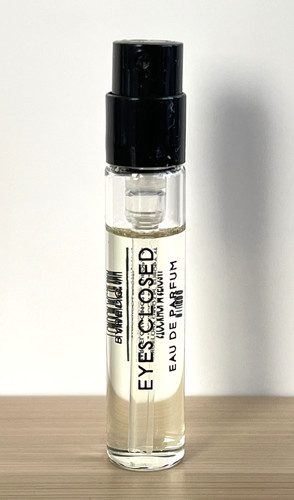 Byredo eyes closed eau - closed, de