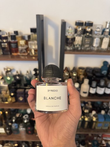 Blanche absolu by byredo - “absolu”,